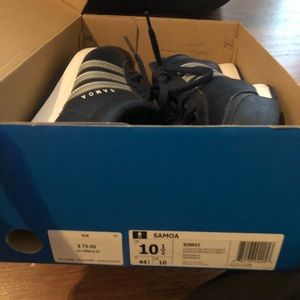 Adidas Somoa in box